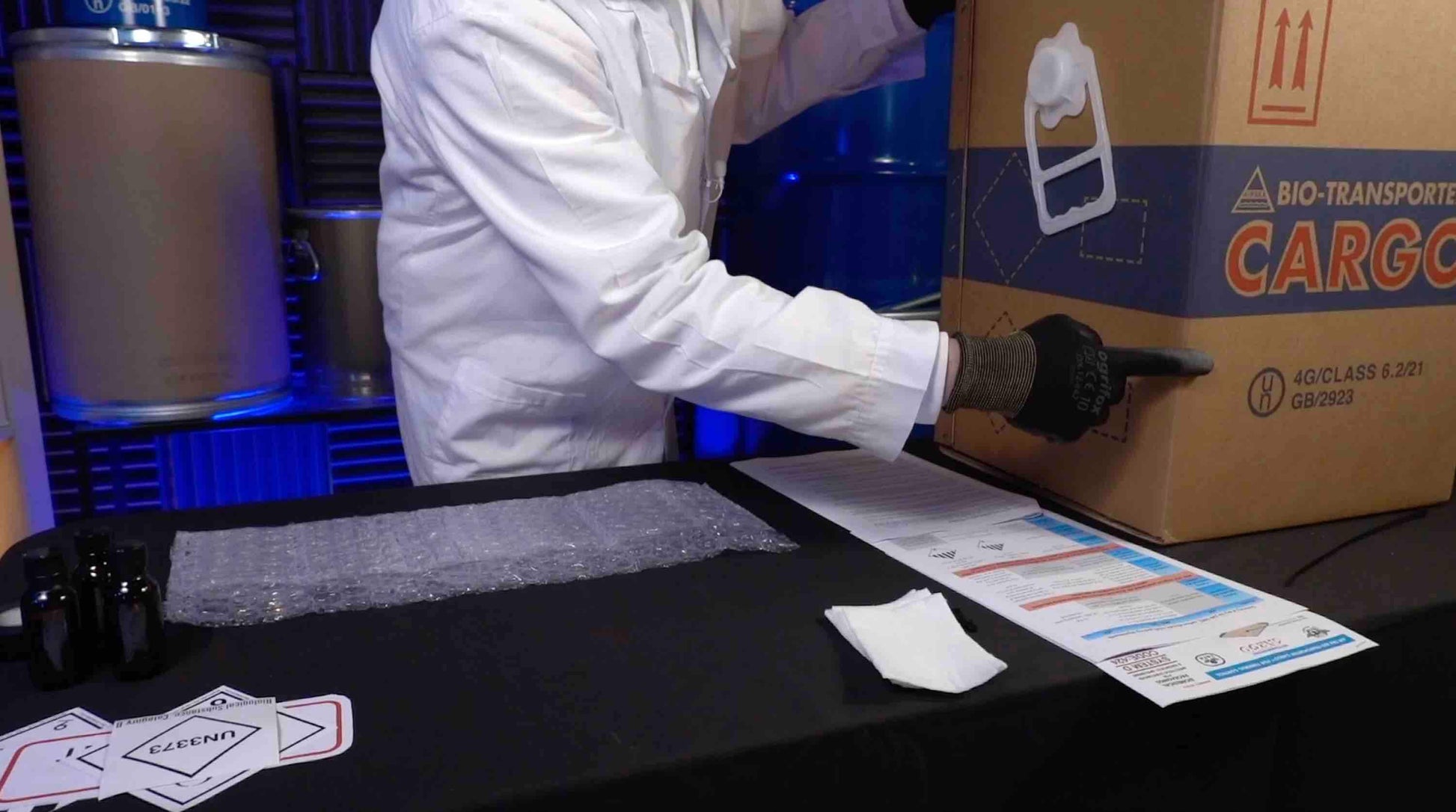 instructor preparing a packaging for UN 3373, UN 2814 or UN 2900 with dry ice